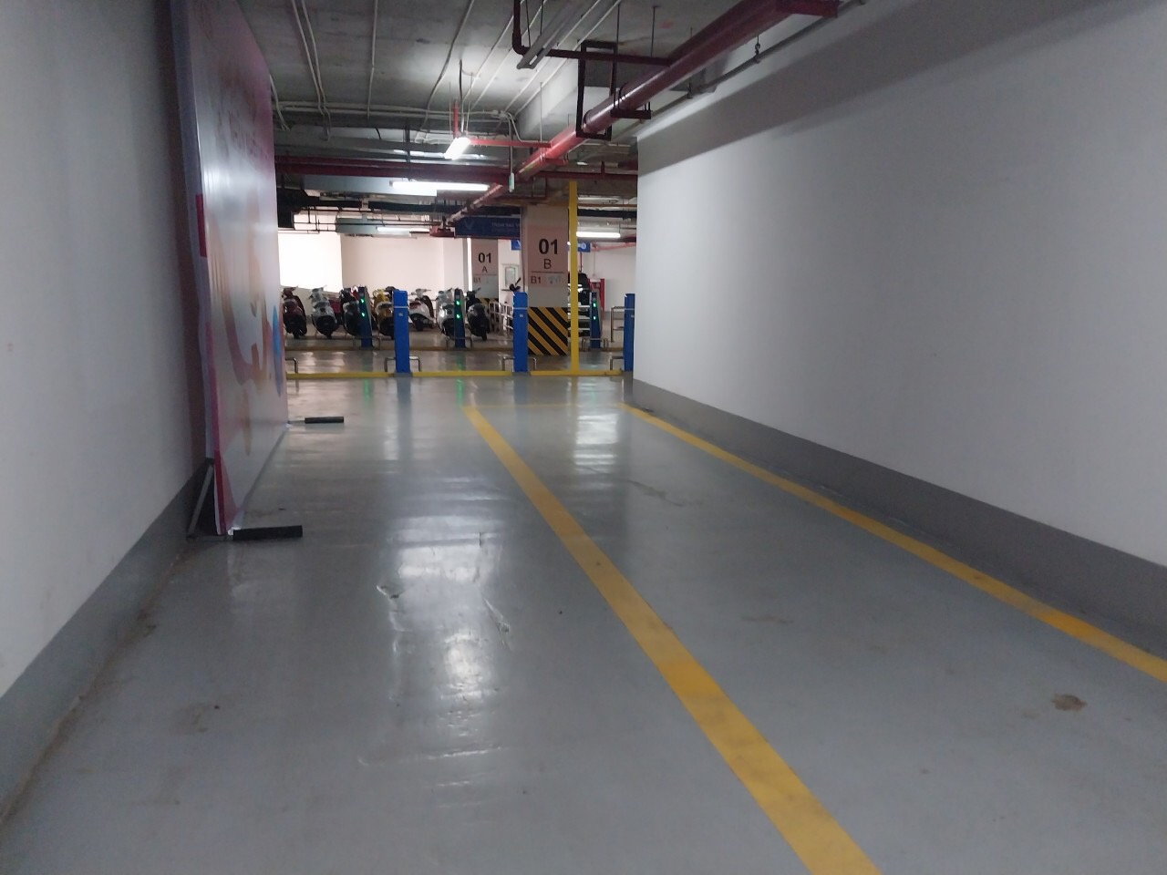Báo giá thi công sơn sàn epoxy