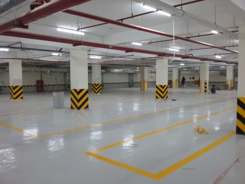 son-phan-quang-chan-cot-seamaster