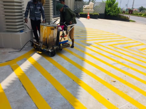 Quy trình và đơn giá thi công sơn kẻ vạch.